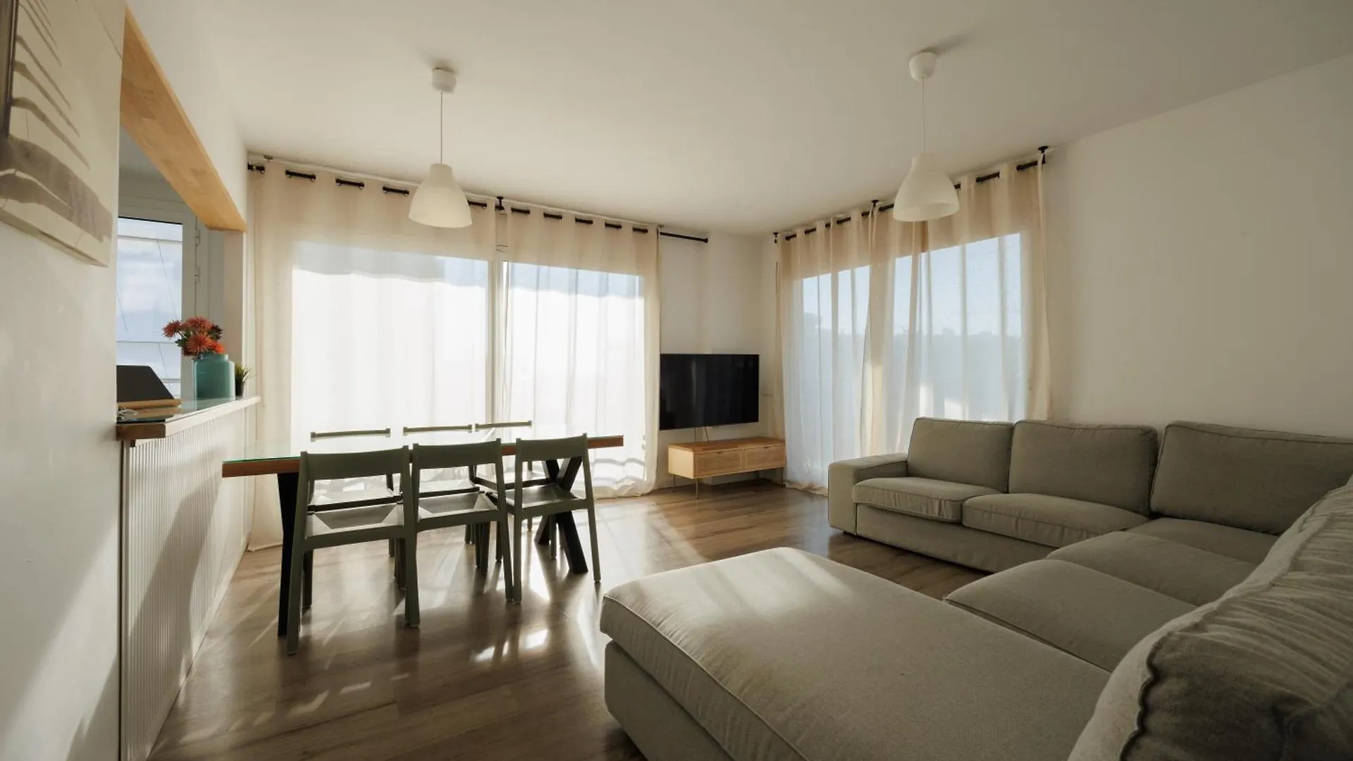 Gran Apartmento Playa 바달로나